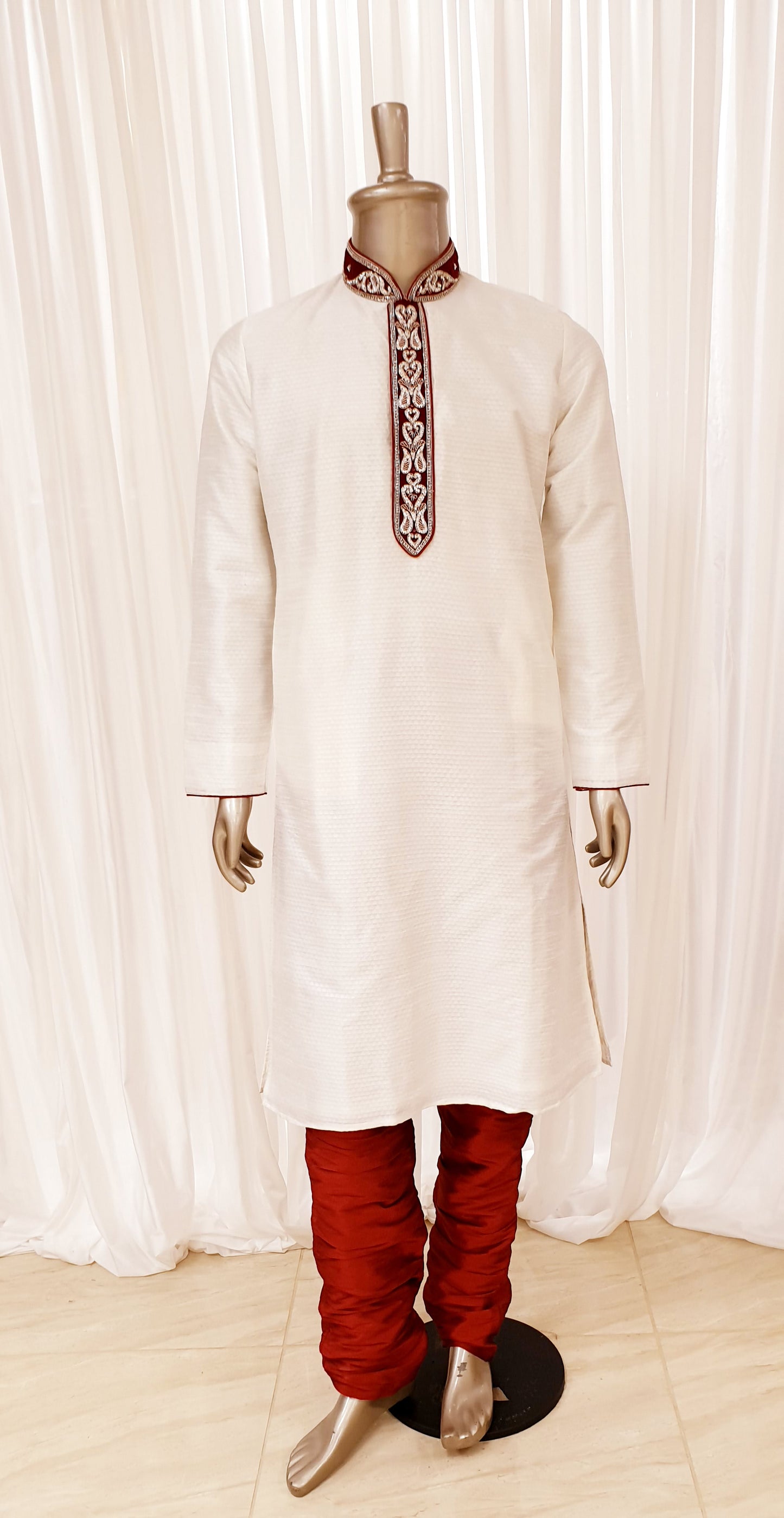 Off-white Mens Kurta Pyjama Set