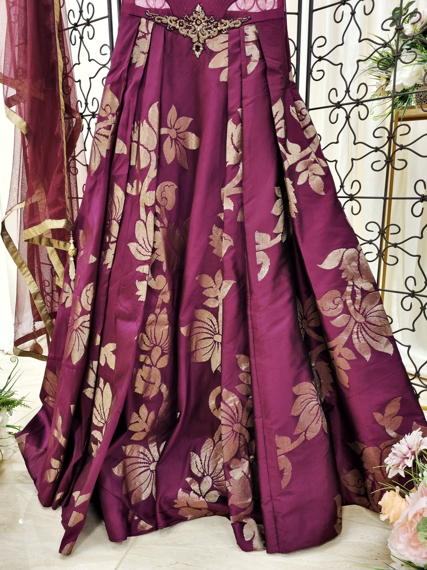 Magenta Silk (cold-shoulder)