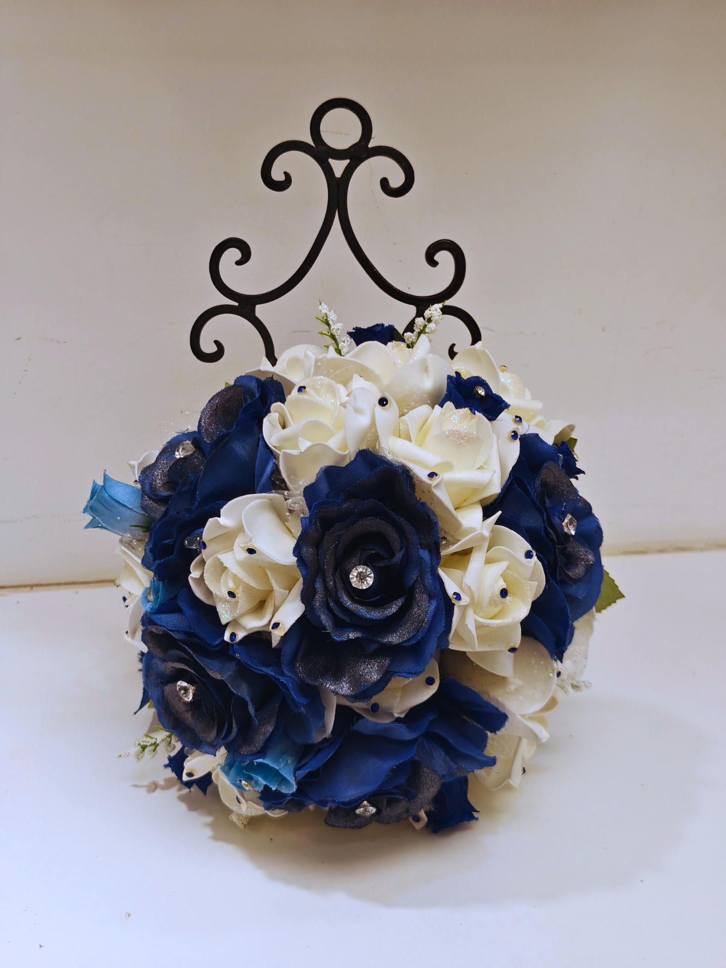 Midnight Gem Bouquet