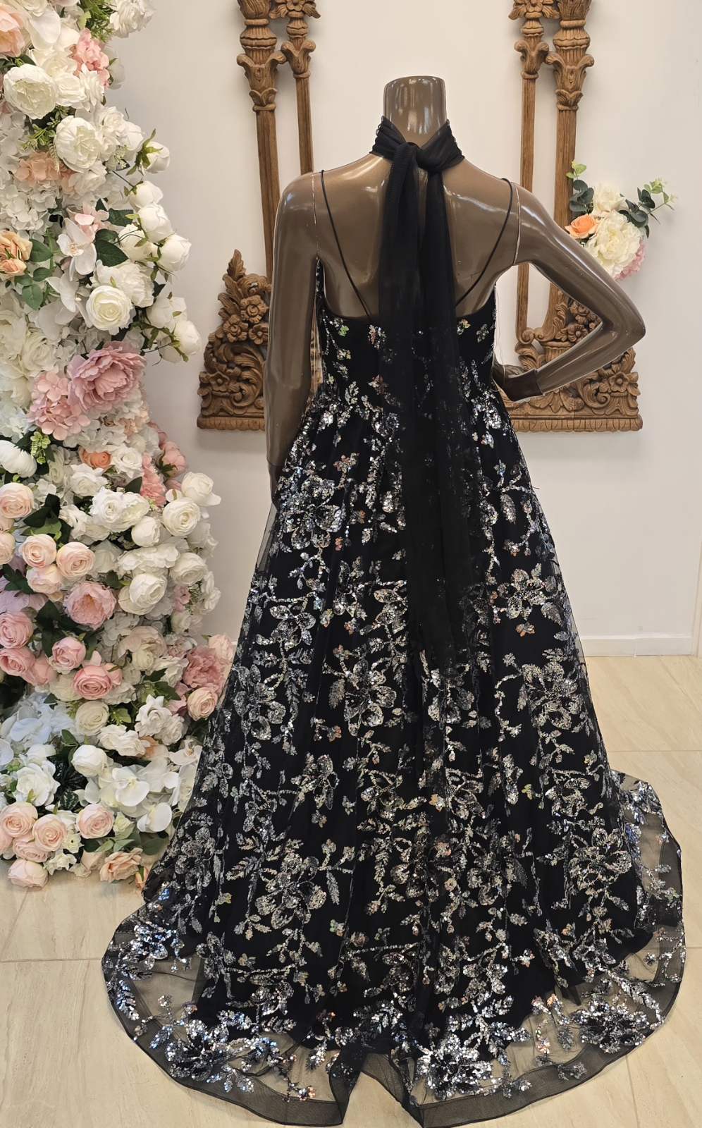 CB073 Black