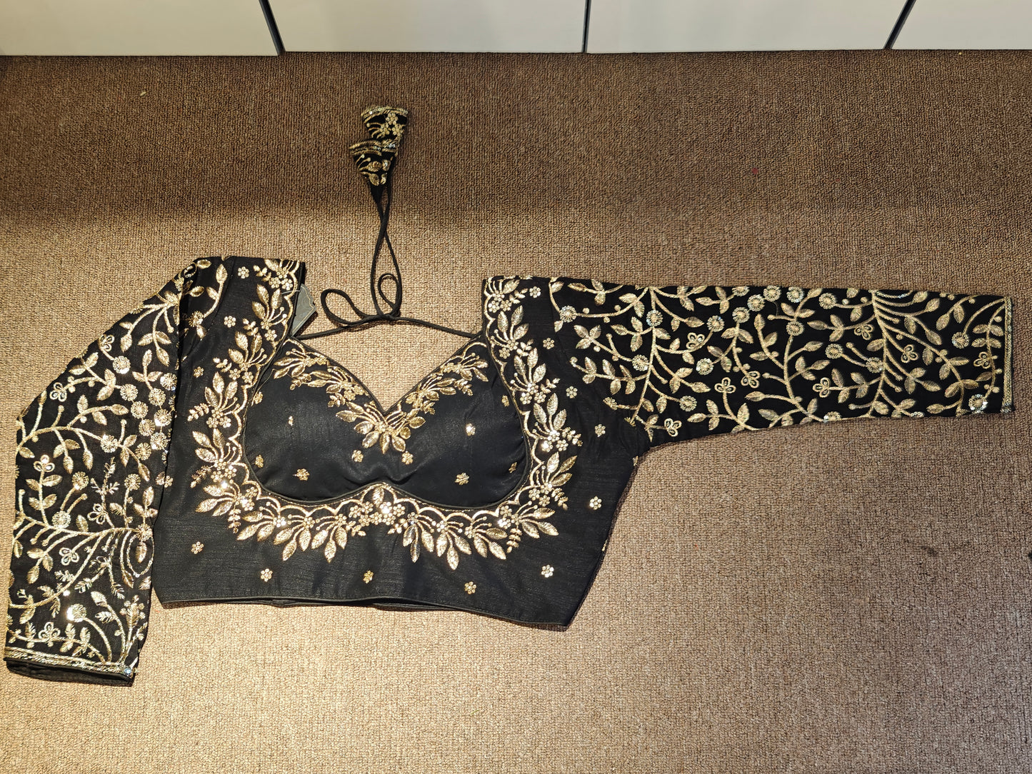 Embroidered Long-Sleeve Choli