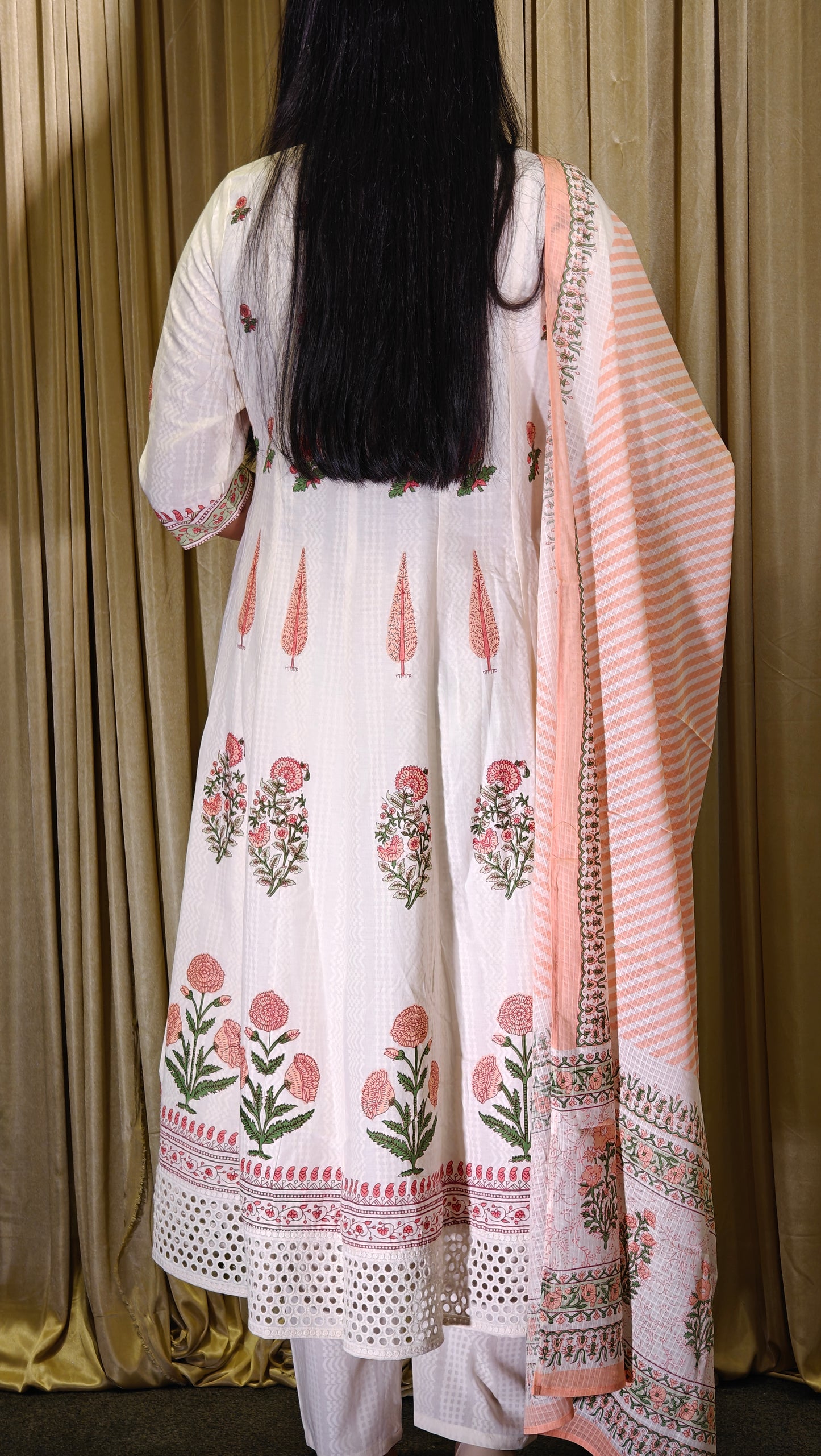 White Floral Embroidered Salwar Suit