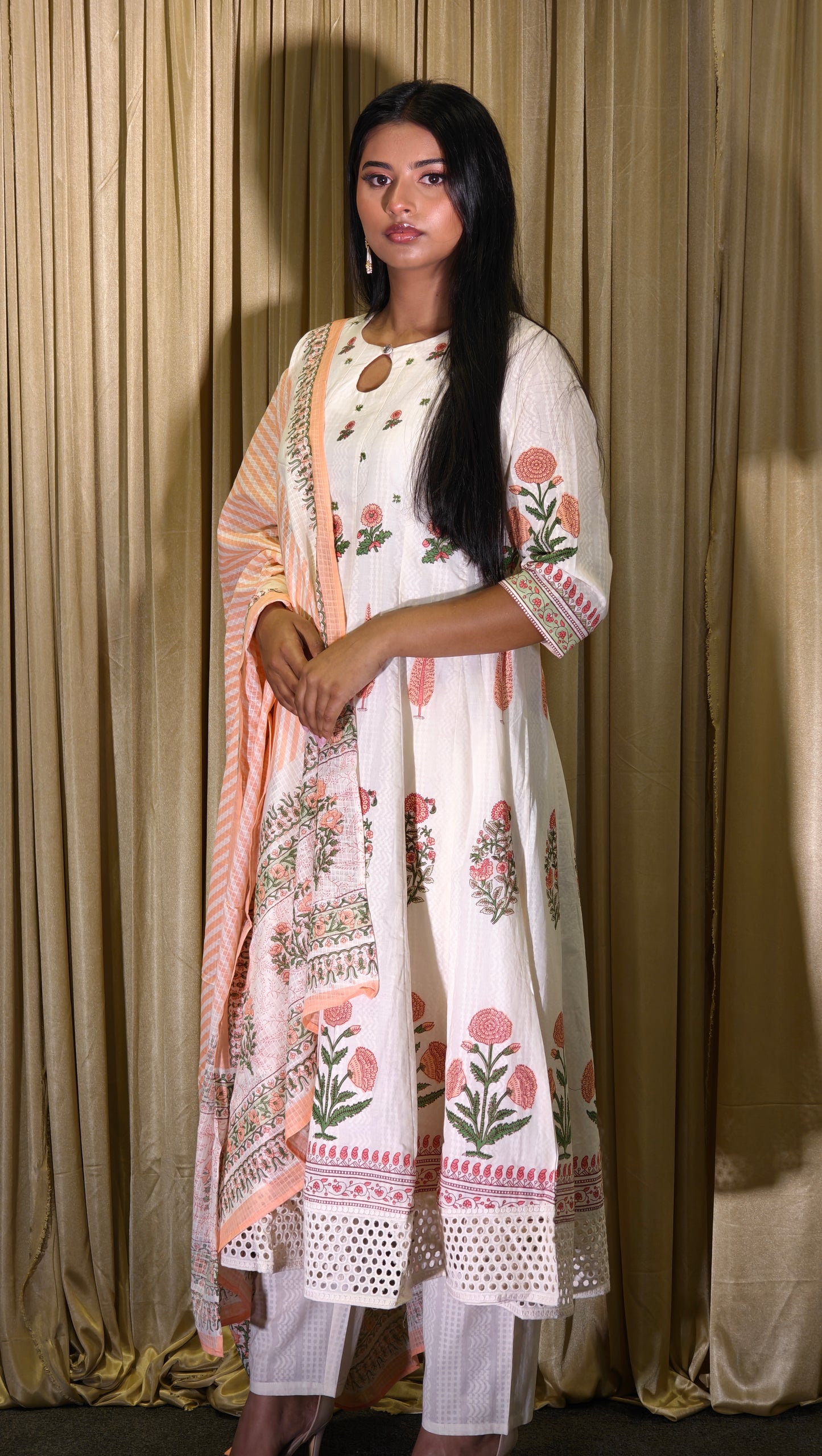 White Floral Embroidered Salwar Suit
