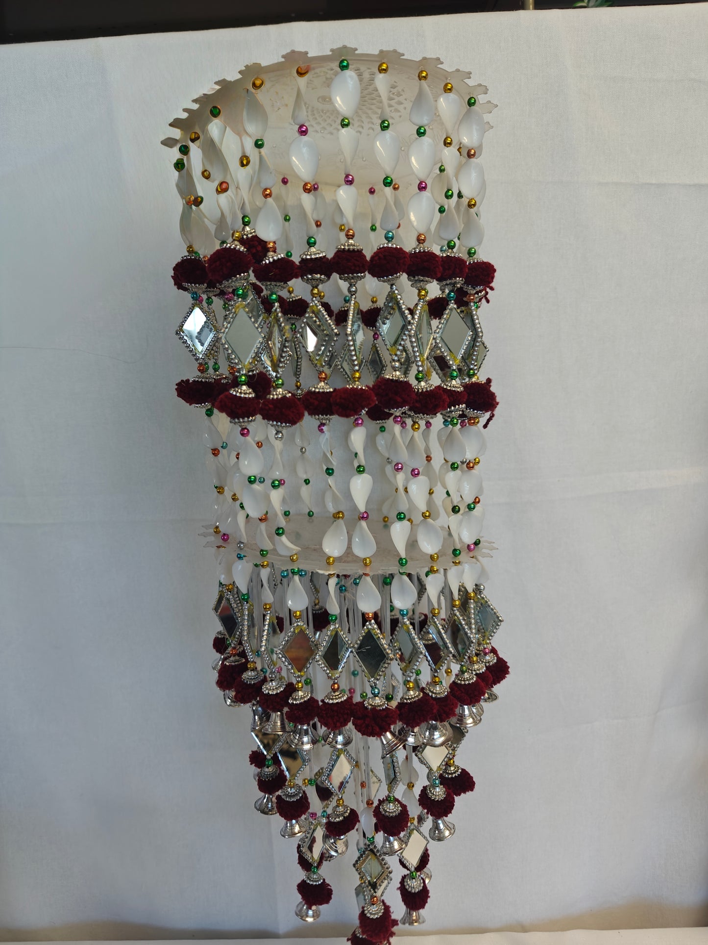 Festival Echo Mirror Garland